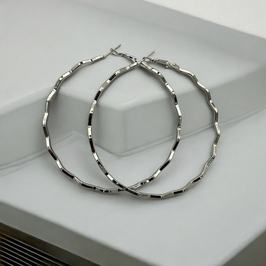 8cm Wavy Hoop Earrings - Elegant Statement Jewellery