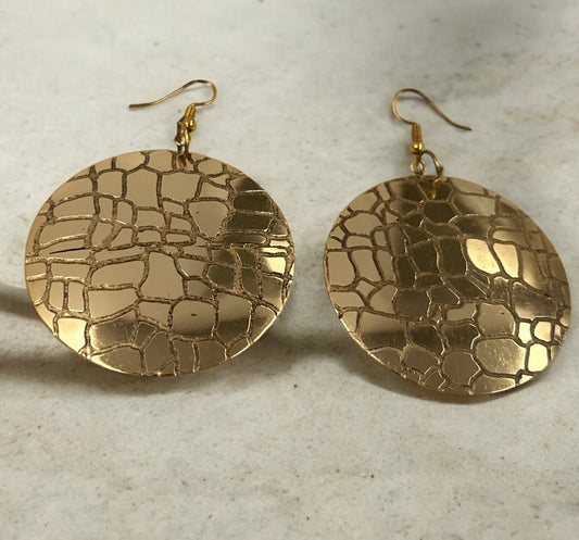 Lightweight Textured Disc Design Brass Dangle Earrings