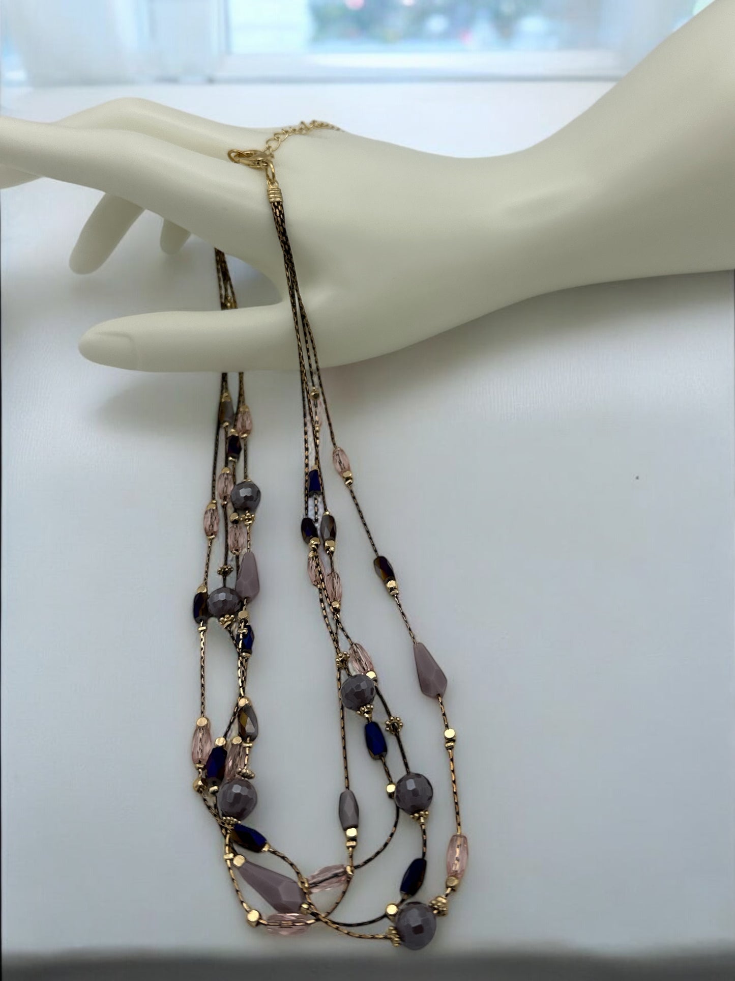 Elegant Bohemian Multilayer Beaded Necklace with Gold Accents