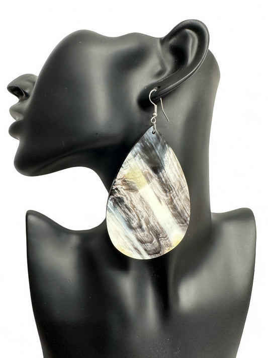 Handmade Buffalo Horn Ethnic Dangle Earrings