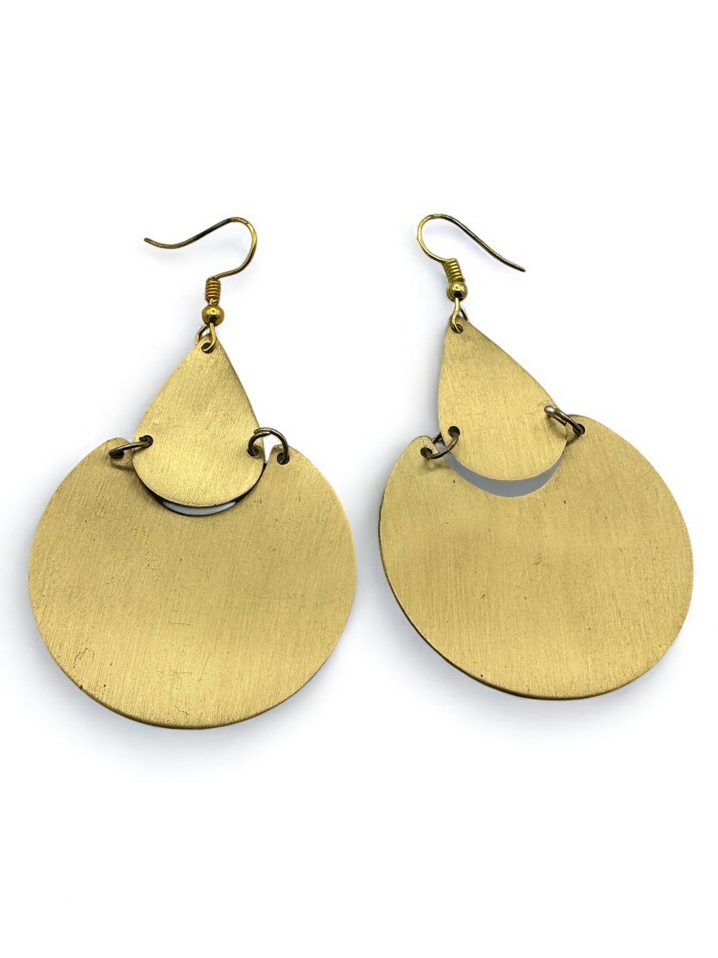 Elegant Brass Dangle Earrings – Modern Teardrop Design