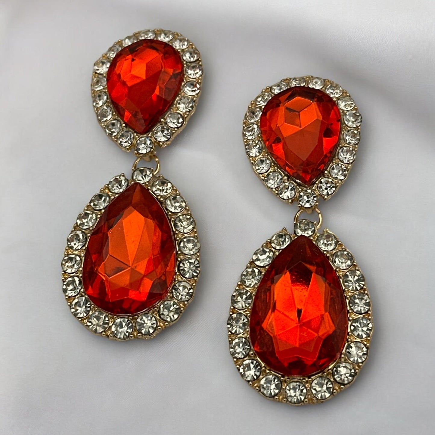 Elegant Vintage - Style Teardrop Crystal Statement Dangle Earrings - Fatisha Boutique