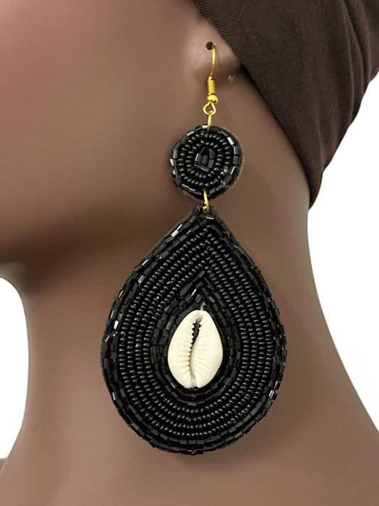 Handmade Black Beaded Cowrie Shell Earrings - Fatisha Boutique