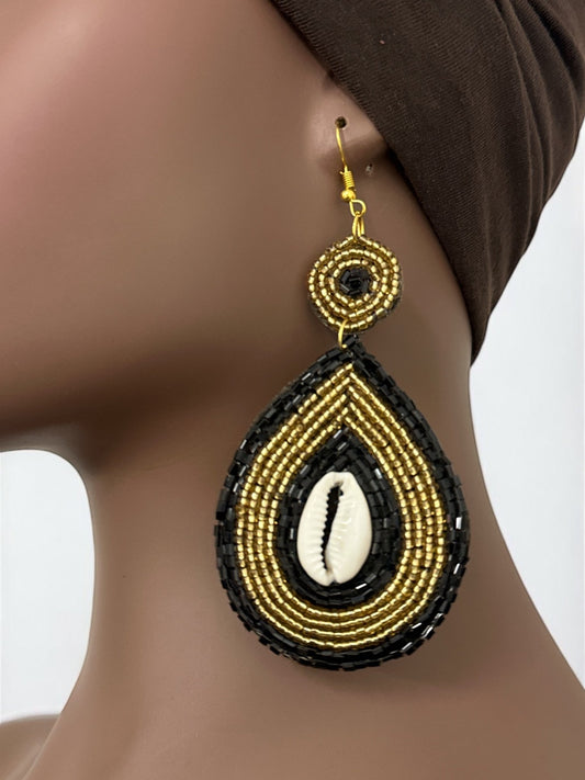 Handmade Black & Gold Beaded Cowrie Shell Earrings - Fatisha Boutique